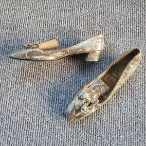 Vintage 60s 70s Gold Metallic Brocade Heels Women's 9N Patinos Shoes